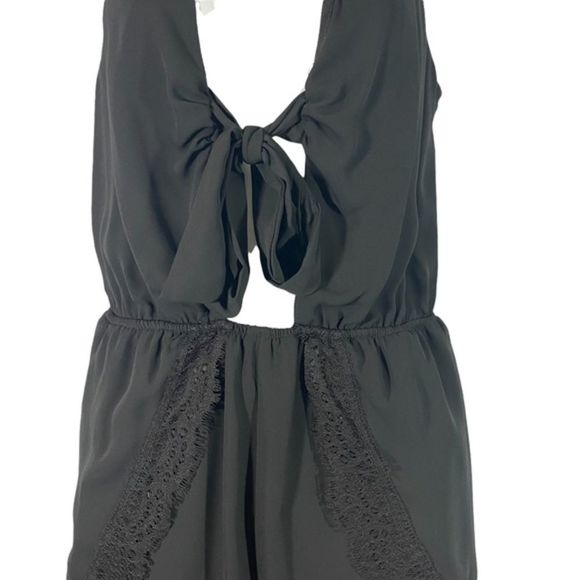 Surf Gyspy Size Small Romper Front Tie Black Sleeveless Lace Trim - Picture 4 of 8